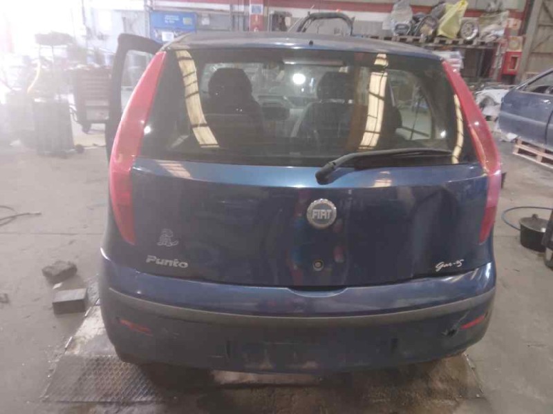 fiat punto berlina (188) del año 2004