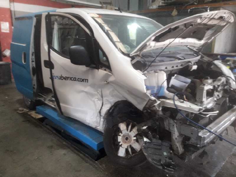 nissan nv 200 (m20) del año 2015