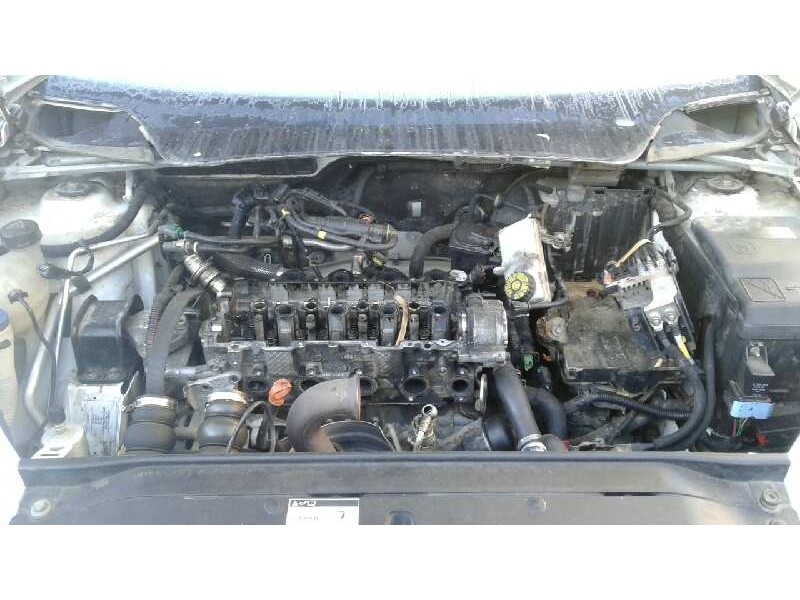 citroën c4 berlina del año 2010