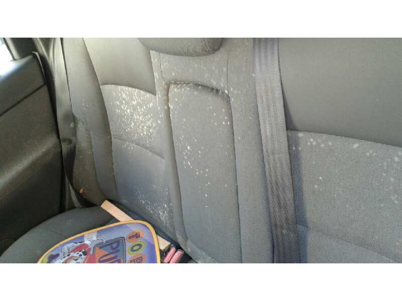 volvo v50 familiar del año 2004