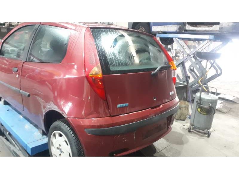 fiat punto berlina (188) del año 2002