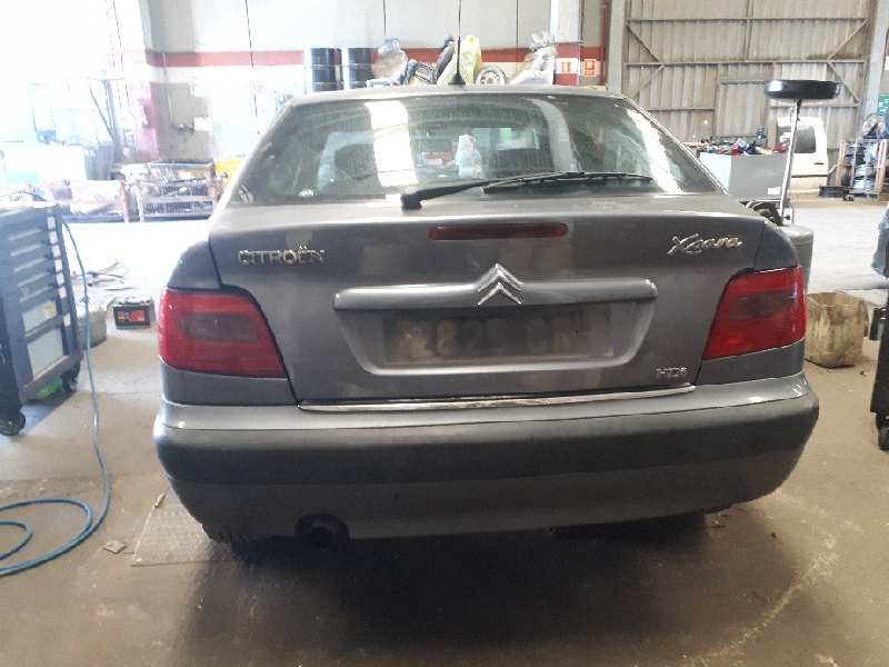 citroën xsara berlina del año 2004