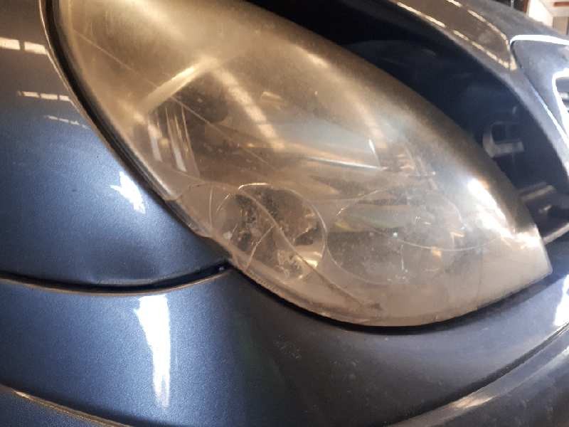 citroën xsara berlina del año 2004