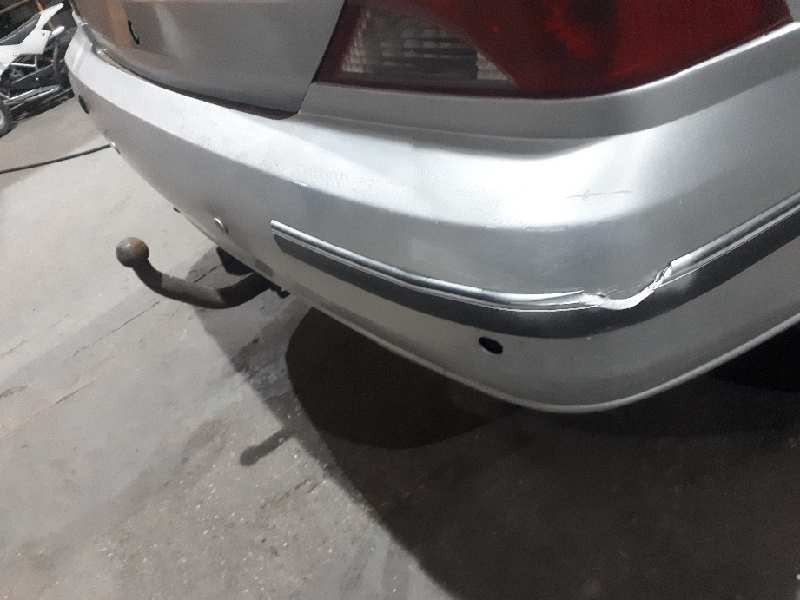 ford focus berlina (cak) del año 2002