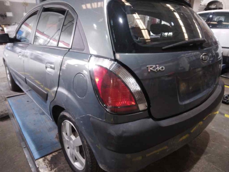 kia rio del año 2006