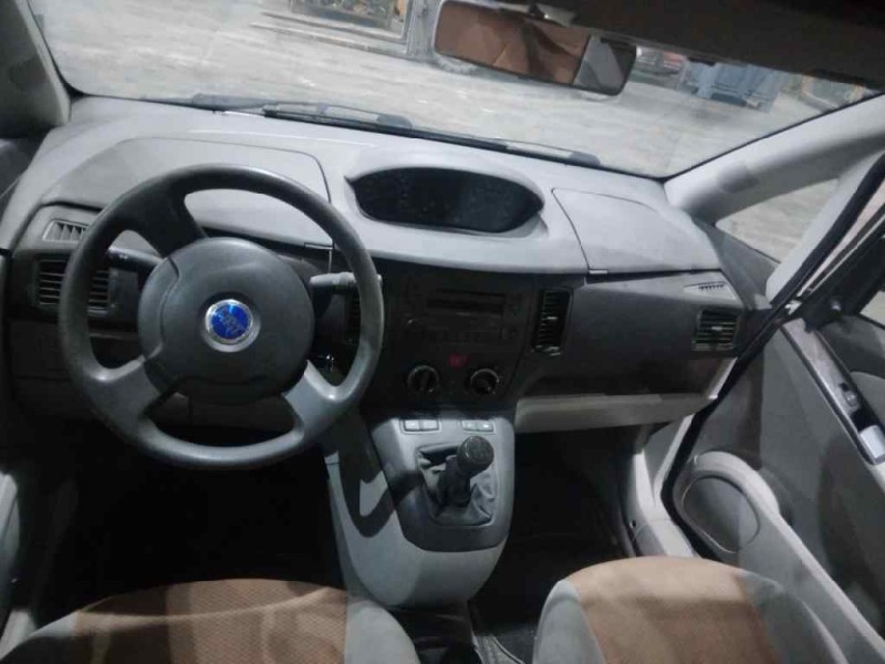 fiat idea (135) del año 2004