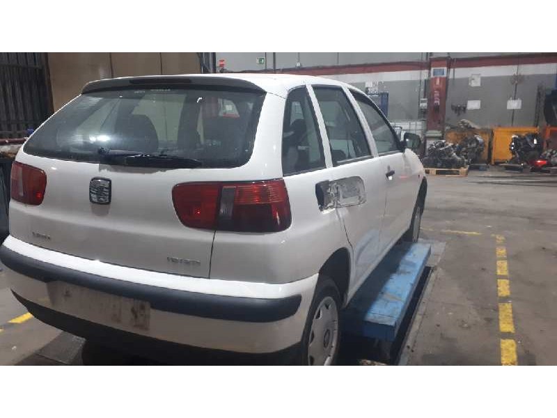 seat ibiza (6k1) del año 2001
