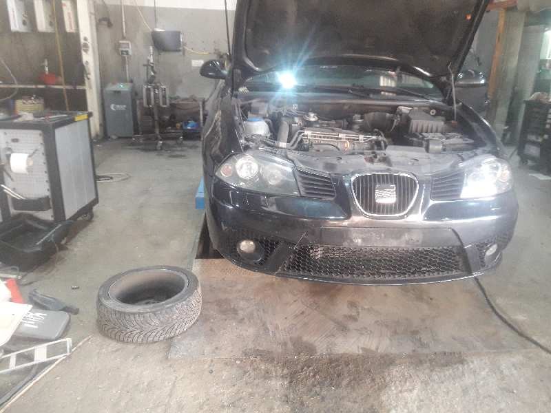 seat ibiza (6l1) del año 2006