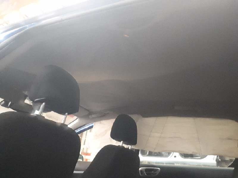 peugeot 307 berlina (s2) del año 2007