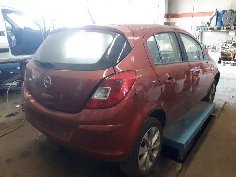 opel corsa d del año 2012