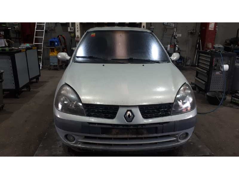 renault clio ii fase ii (b/cb0) del año 2001