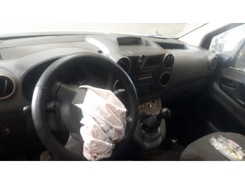 peugeot partner kasten del año 2012