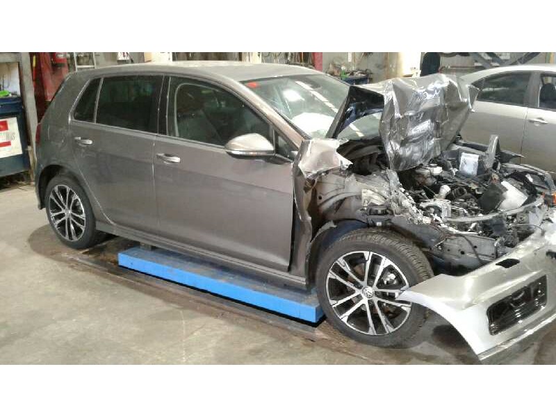 volkswagen golf vii lim. del año 2015