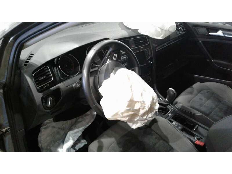 volkswagen golf vii lim. del año 2015