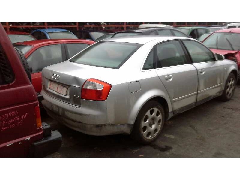 audi a4 berlina (8e) del año 2001