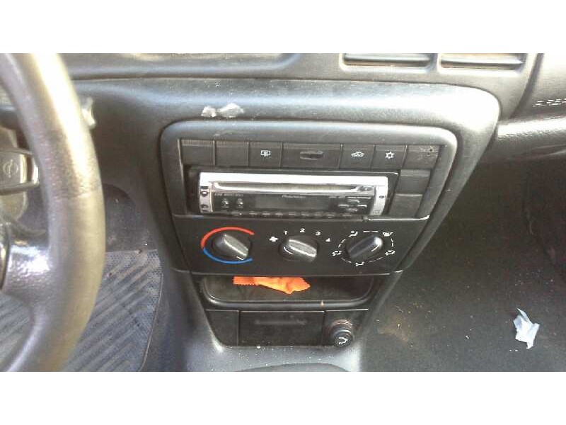 opel vectra b berlina del año 1999