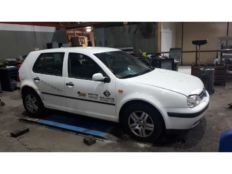 volkswagen golf iv berlina (1j1) del año 1999