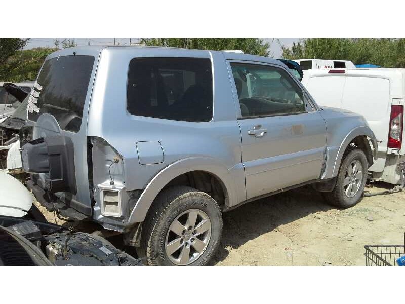 mitsubishi montero (v60/v70) del año 2000