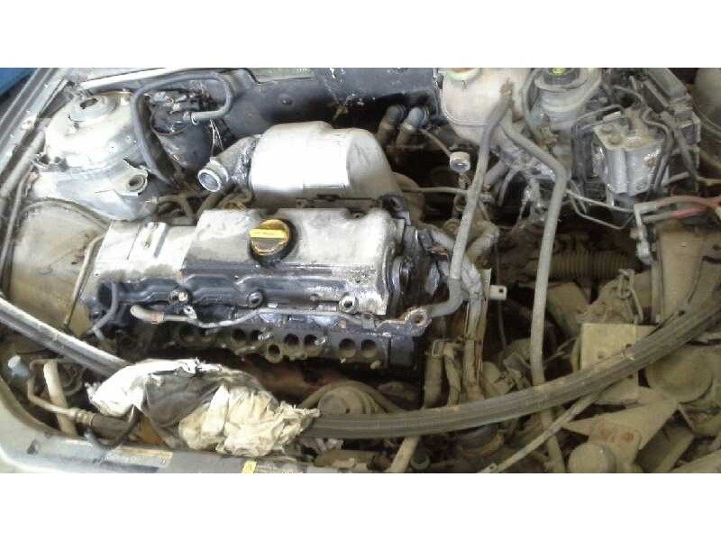 saab 9-3 berlina del año 2002