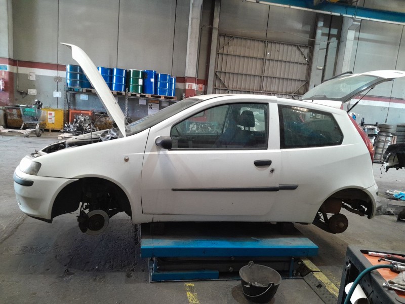 fiat punto (188_) del año 2003