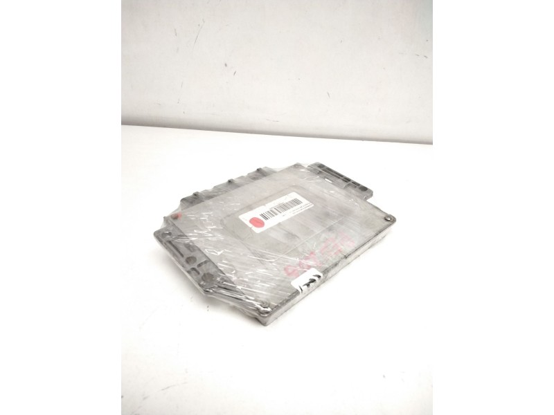 Recambio de centralita motor uce para peugeot 206 berlina 1.4 referencia OEM IAM 9644625680 9644235680 216470721