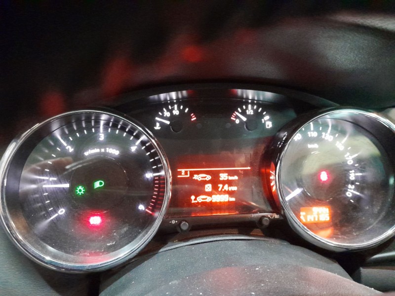 peugeot 3008 monospace (0u_) del año 2009