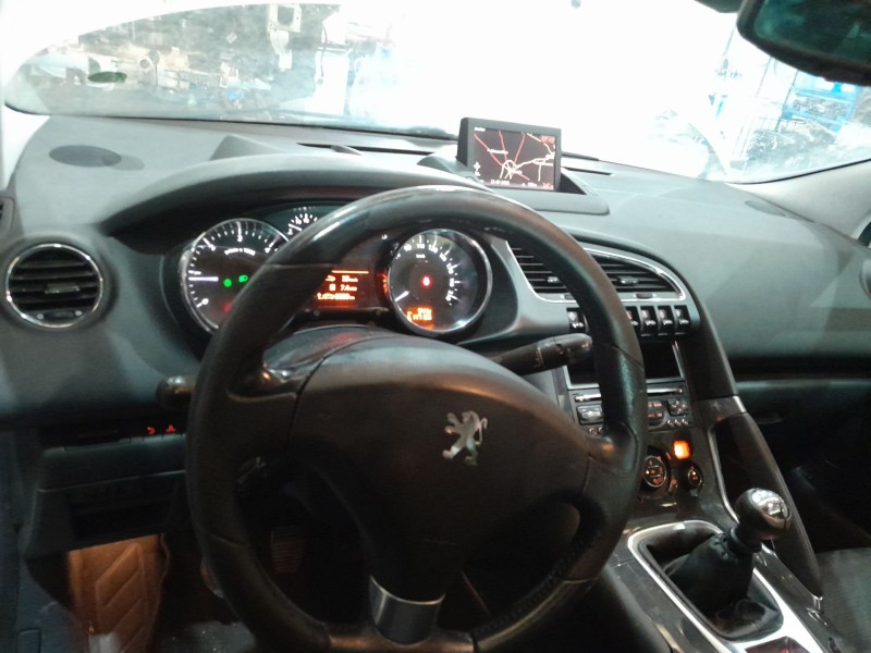peugeot 3008 monospace (0u_) del año 2009