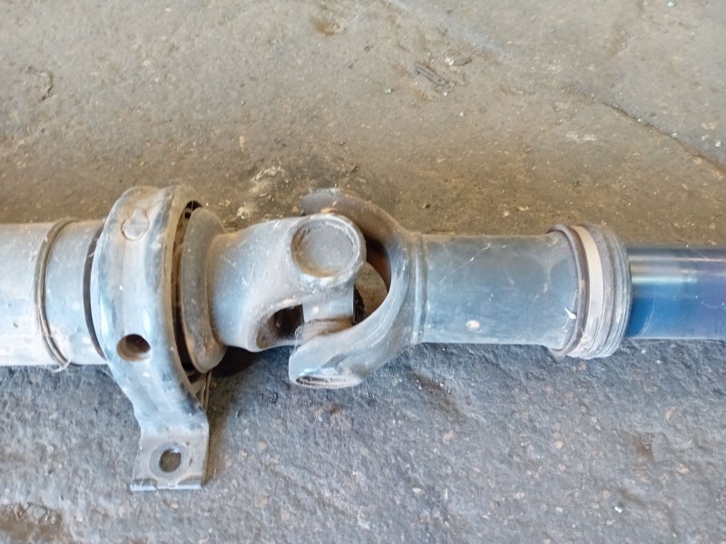 Recambio de cardan trasero para iveco daily vi caja/chasis 35s14, 35s15, 35c15, 40s14, 40c15, 50c15, 60c5, 65c15,... referencia 