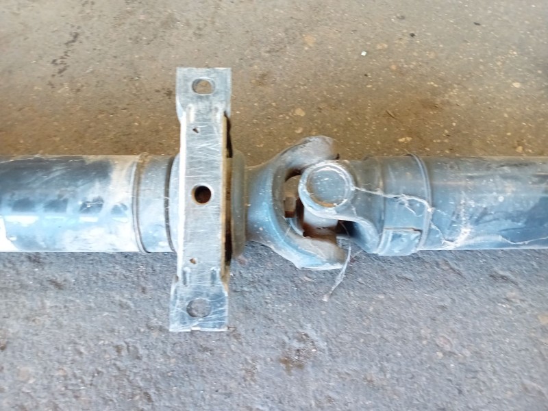 Recambio de cardan trasero para iveco daily vi caja/chasis 35s14, 35s15, 35c15, 40s14, 40c15, 50c15, 60c5, 65c15,... referencia 