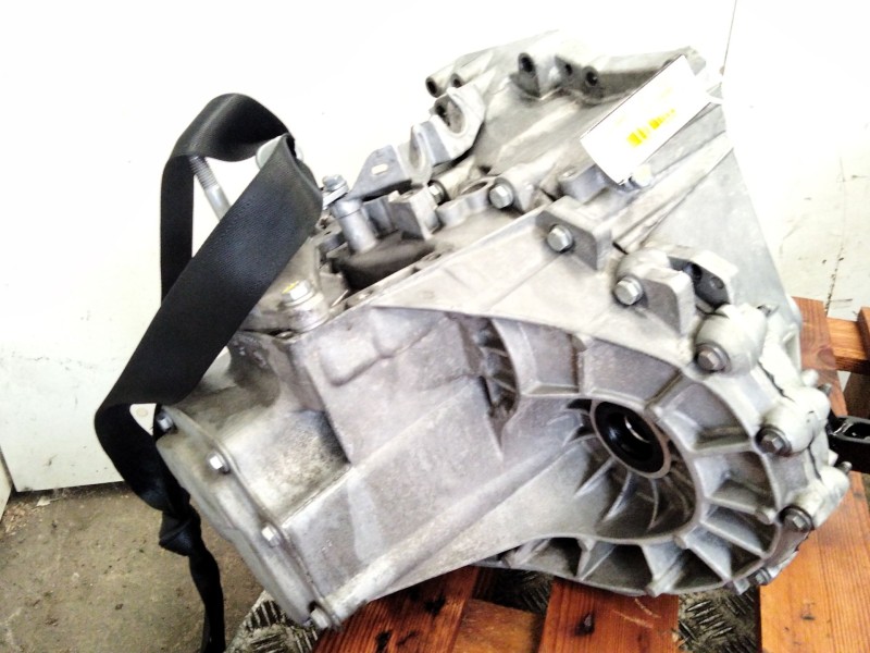 Recambio de caja cambios para peugeot 3008 monospace (0u_) 1.6 hdi referencia OEM IAM 9682456310  