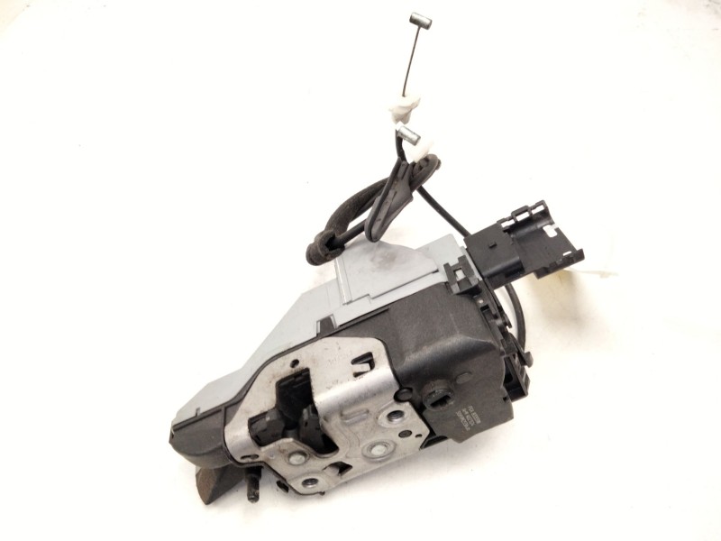 Recambio de cerradura puerta delantera izquierda para peugeot 3008 monospace (0u_) 1.6 hdi referencia OEM IAM 833318  