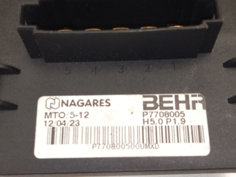 Recambio de resistencia calefaccion para peugeot 3008 monospace (0u_) 1.6 hdi referencia OEM IAM P7708005  