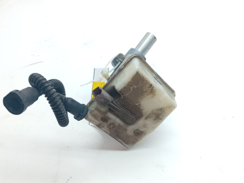 Recambio de bomba freno para peugeot 3008 monospace (0u_) 1.6 hdi referencia OEM IAM 965400218001  