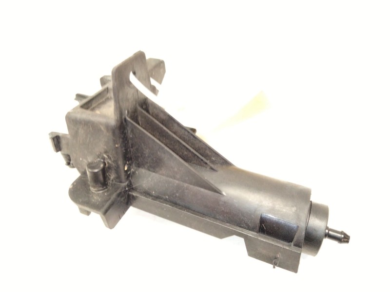 Recambio de limpia faros xenon derecho para peugeot 3008 monospace (0u_) 1.6 hdi referencia OEM IAM 9685172780  