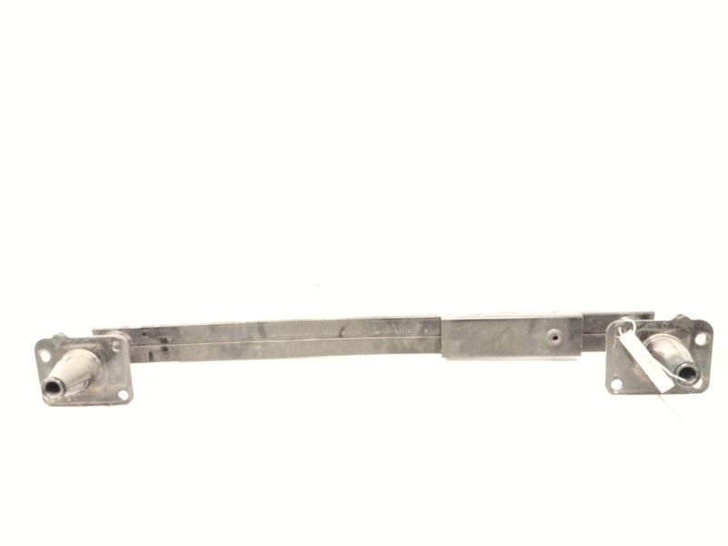 Recambio de refuerzo paragolpes delantero para peugeot 3008 monospace (0u_) 1.6 hdi referencia OEM IAM   