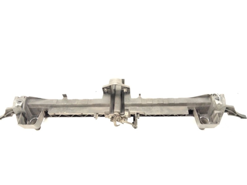 Recambio de refuerzo paragolpes delantero para peugeot 3008 monospace (0u_) 1.6 hdi referencia OEM IAM   