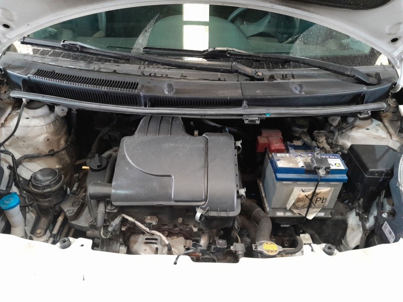 toyota yaris (_p9_) del año 2010