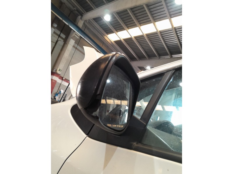 toyota yaris (_p9_) del año 2010