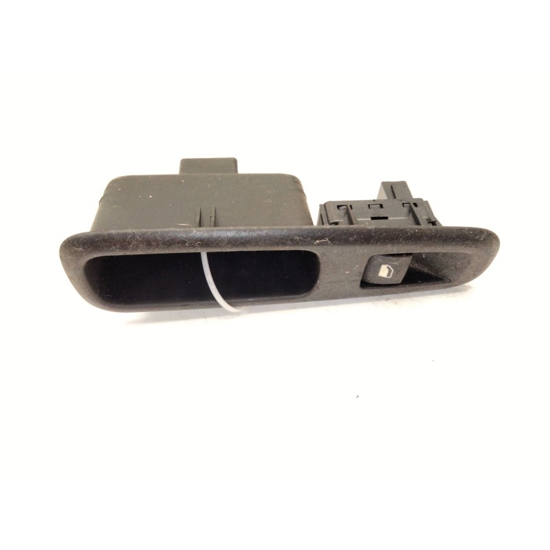 Recambio de mando elevalunas trasero izquierdo para peugeot 3008 monospace (0u_) 1.6 hdi referencia OEM IAM 96652794  