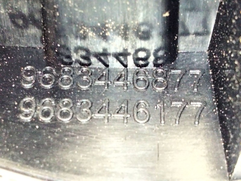 Recambio de maneta interior trasera izquierda para peugeot 3008 monospace (0u_) 1.6 hdi referencia OEM IAM 9583446177  