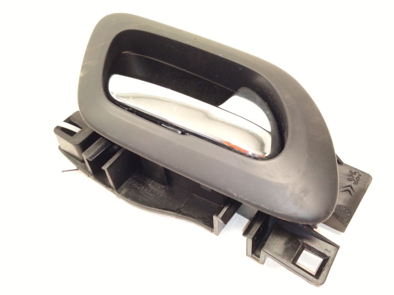 Recambio de maneta interior delantera derecha para peugeot 3008 monospace (0u_) 1.6 hdi referencia OEM IAM 9683446077  