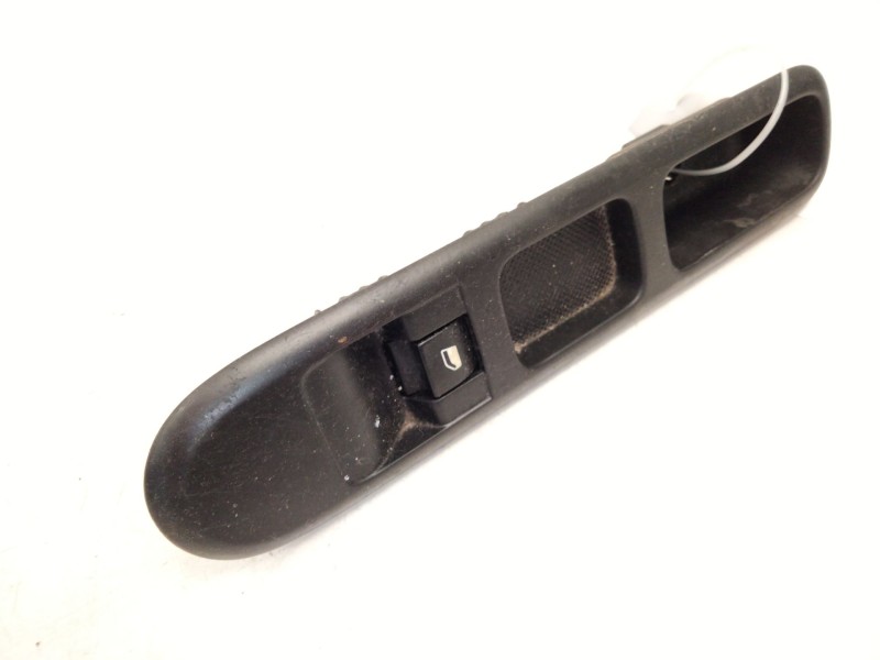 Recambio de mando elevalunas delantero derecho para peugeot 3008 monospace (0u_) 1.6 hdi referencia OEM IAM 96650618  