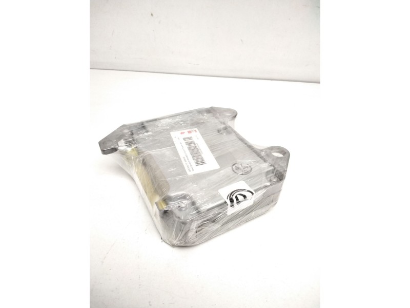 Recambio de centralita airbag para toyota land cruiser (j12) 3.0 turbodiesel referencia OEM IAM 8917060130 1523006181 