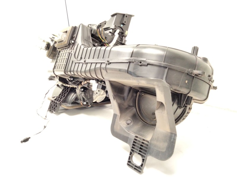 Recambio de calefaccion entera normal para peugeot 3008 monospace (0u_) 1.6 hdi referencia OEM IAM 9682709180  