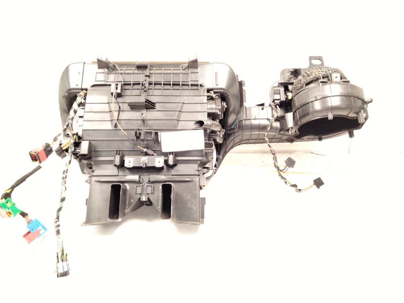 Recambio de calefaccion entera normal para peugeot 3008 monospace (0u_) 1.6 hdi referencia OEM IAM 9682709180  