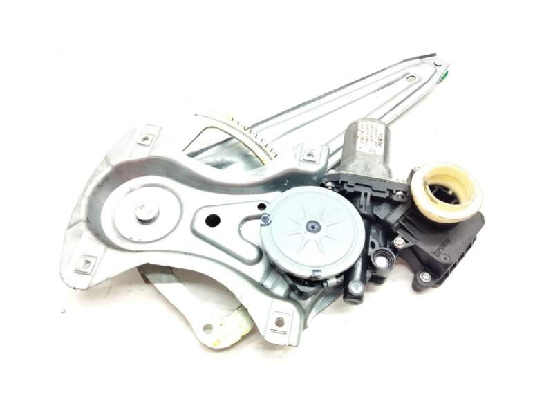 Recambio de elevalunas trasero derecho para toyota auris referencia OEM IAM 8572002440B  