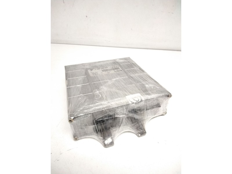Recambio de centralita motor uce para audi a4 avant (b5) 1.8 20v referencia OEM IAM 0261203938 0261203939 8D0907557C