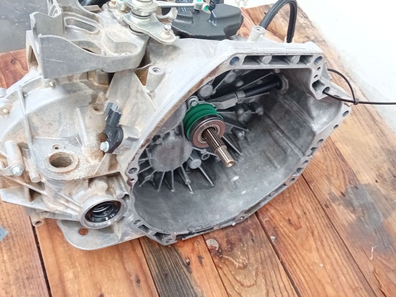 Recambio de caja cambios para mercedes-benz vito furgón (w447) 111 cdi (447.601, 447.603, 447.605) referencia OEM IAM PF6048  