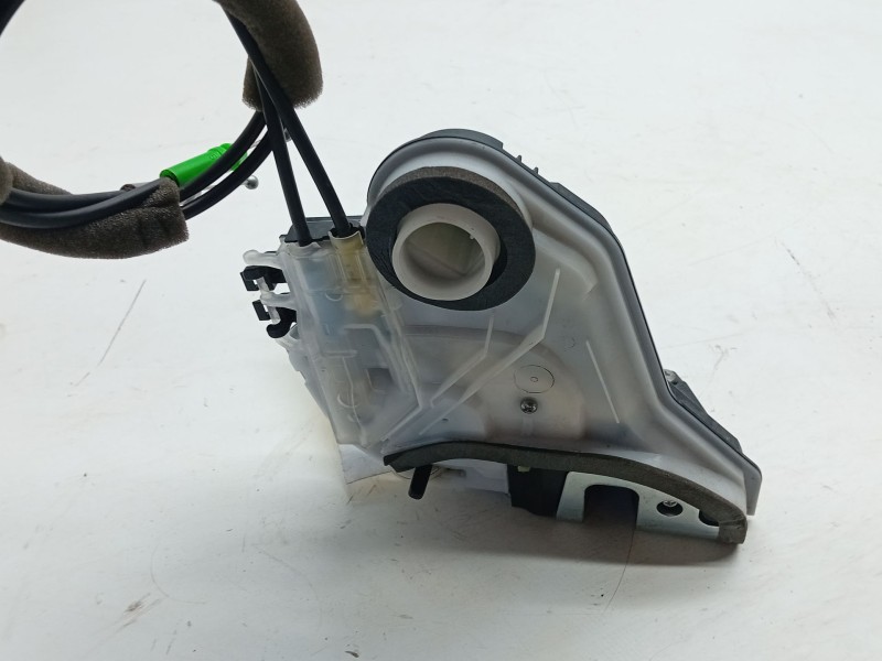 Recambio de cerradura puerta trasera derecha para subaru xv (gt) 2.0 i awd (gt7) referencia OEM IAM   