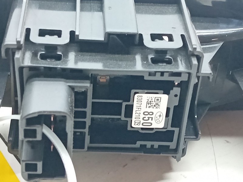 Recambio de mando elevalunas trasero derecho para subaru xv (gt) 2.0 i awd (gt7) referencia OEM IAM 8307FL210  